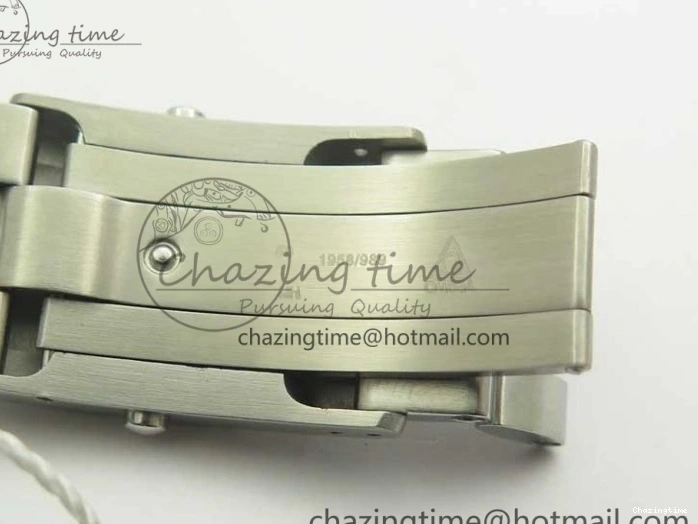 1225 ComfortFit Speedmaster SS “Speedy Tuesday” OMF Best Edition Black Dial on SS Bracelet Manual Winding Chrono Movement 7994